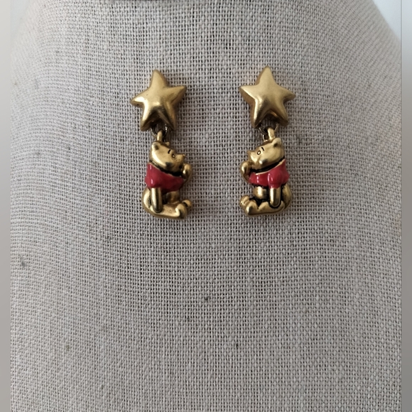Disney Winnie The Pooh Star Drop Earrings Women's - Picture 1 of 7